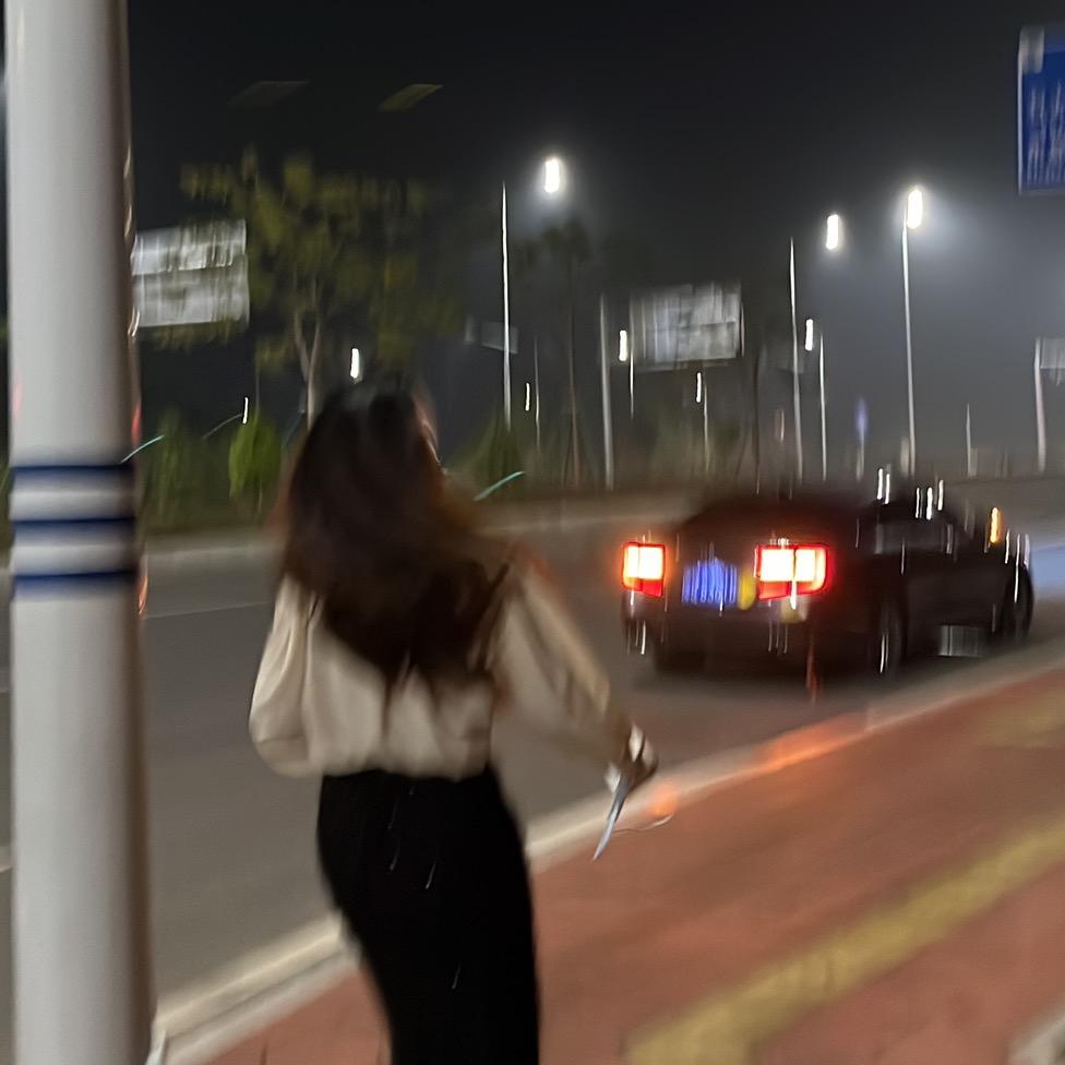 大头今天早睡没