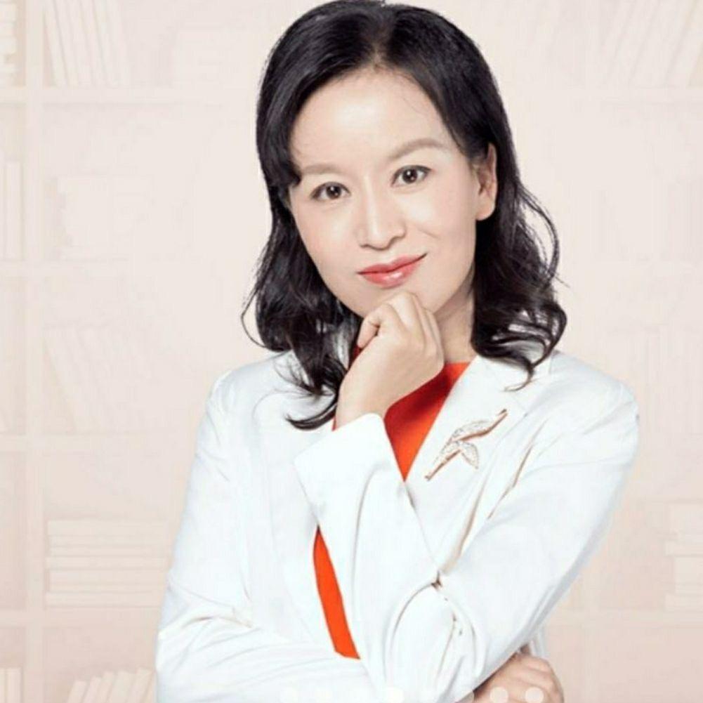 东奥凌紫绮