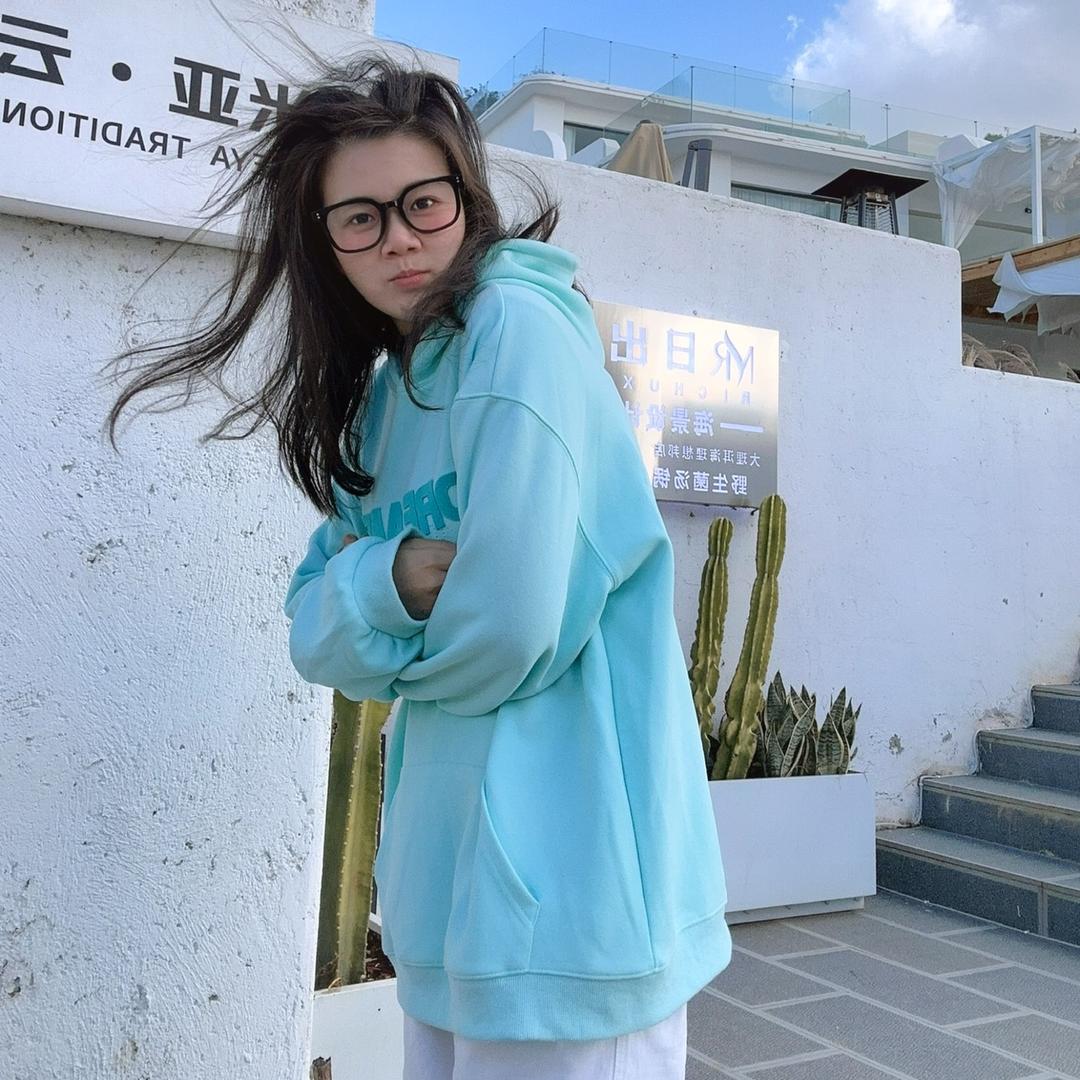不吃🐷肉的小玲