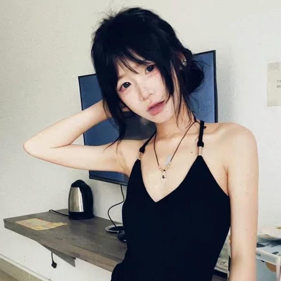 𝙡̶𝙤̶̶̶𝙫̶̶̶𝙚