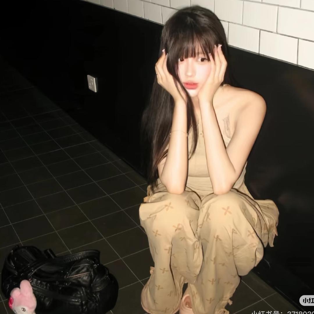菠萝个蜜拉