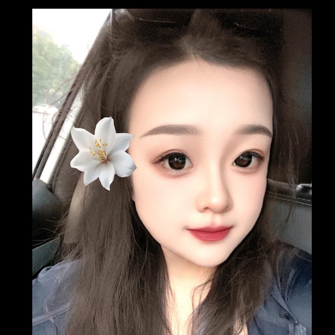 王小美👄妃漾迷定妆遮瑕粉底液