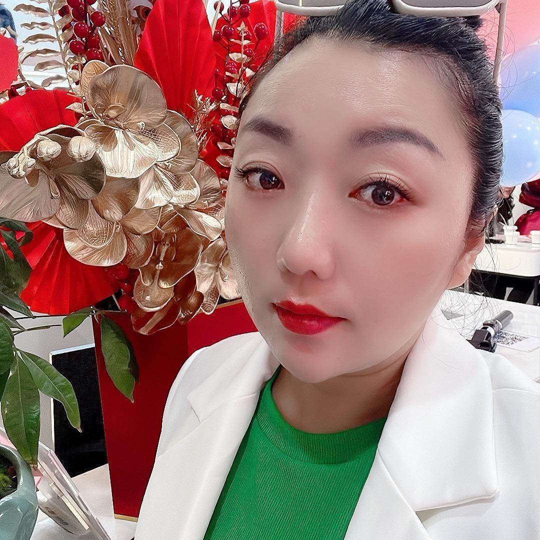 李小燕（大牛妹妹）