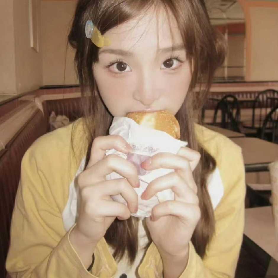 冰糖雪李女士🍐
