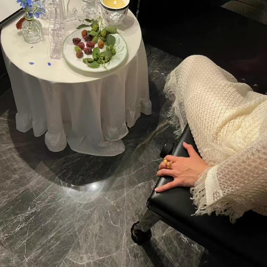花雅美衣