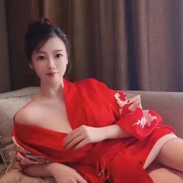 A女郎