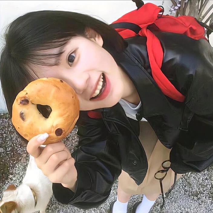 端小碗