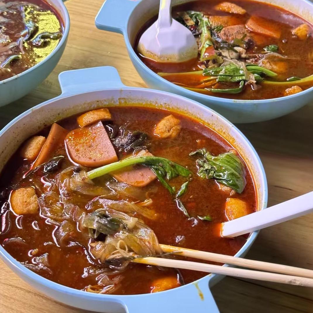 爱吃麻辣烫的肉肉