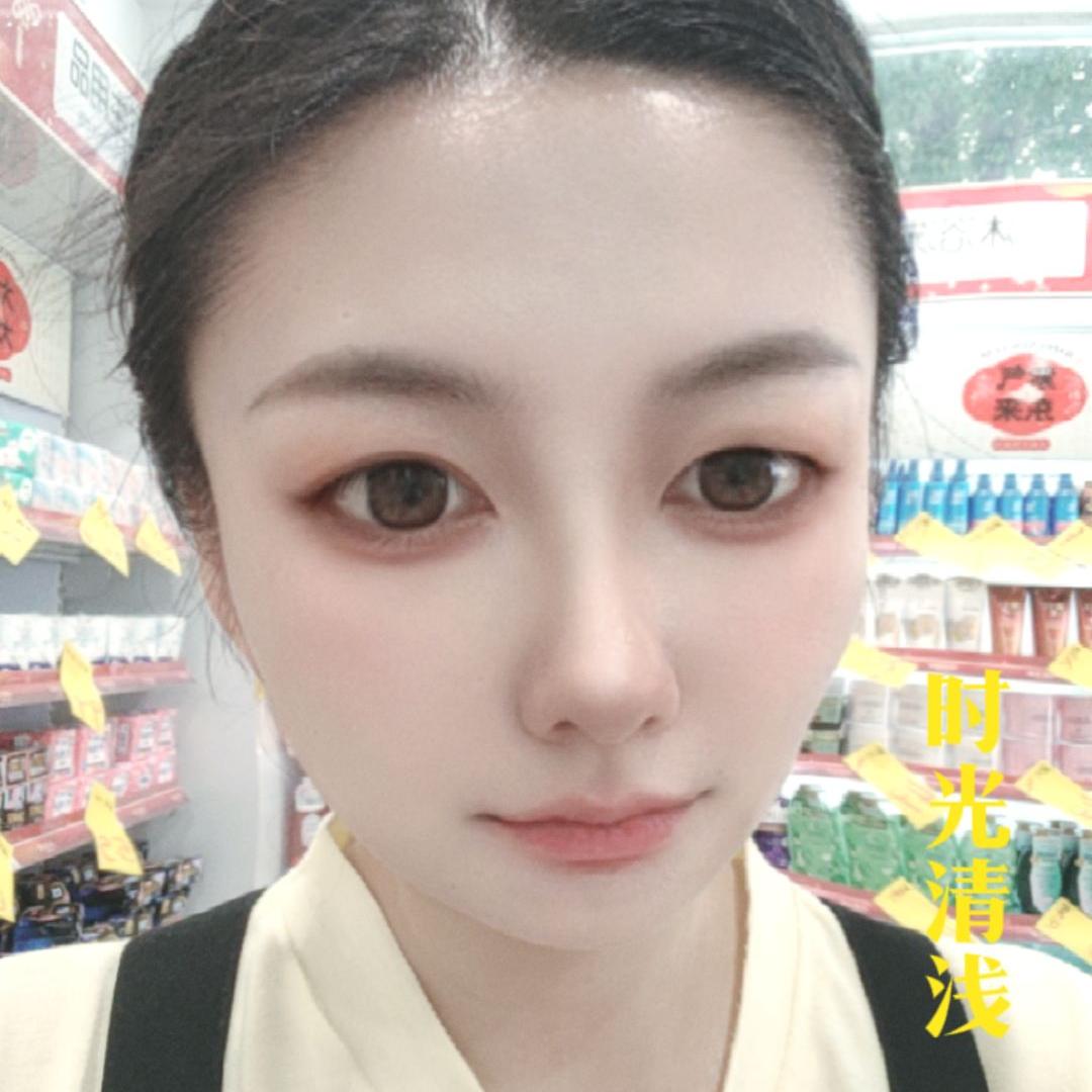 AAAAA孔玉