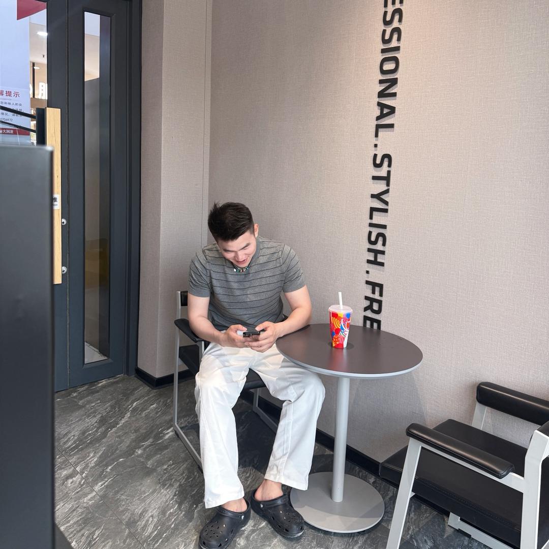 酒厂少爷的42公里