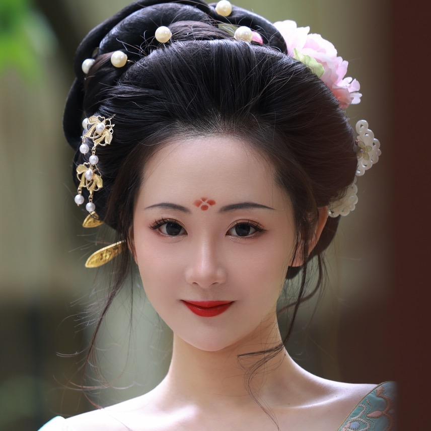 王云霄（迷茫版）