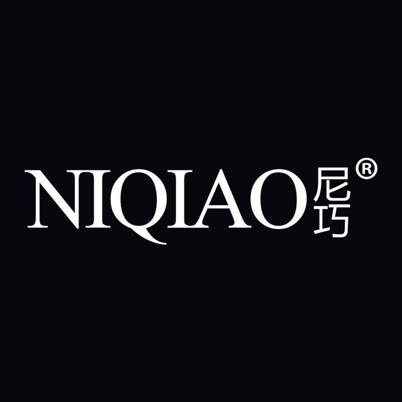 尼巧何何专卖店