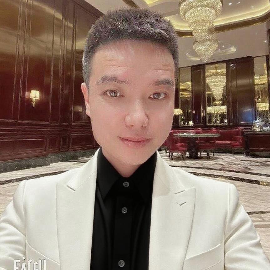 小凡总《小食品批发》