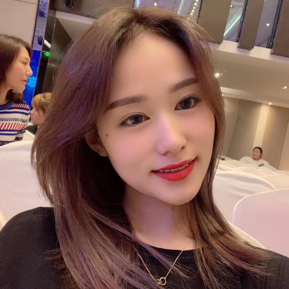 爱吃火锅的桃桃