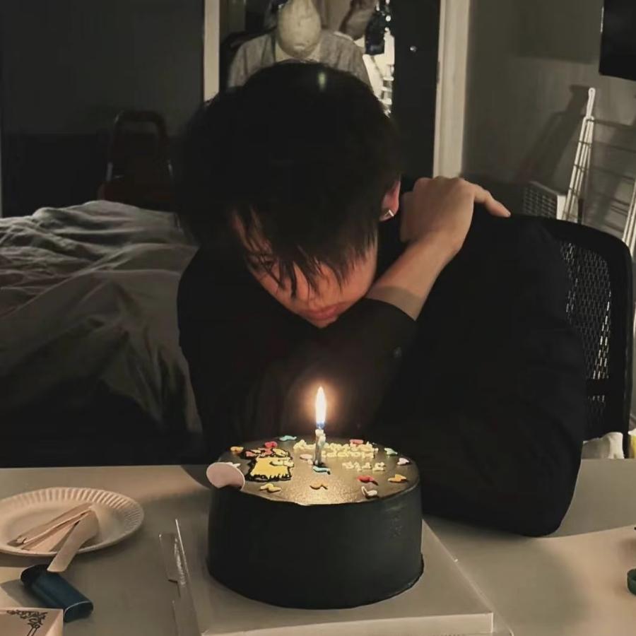 不摇就滚🎸