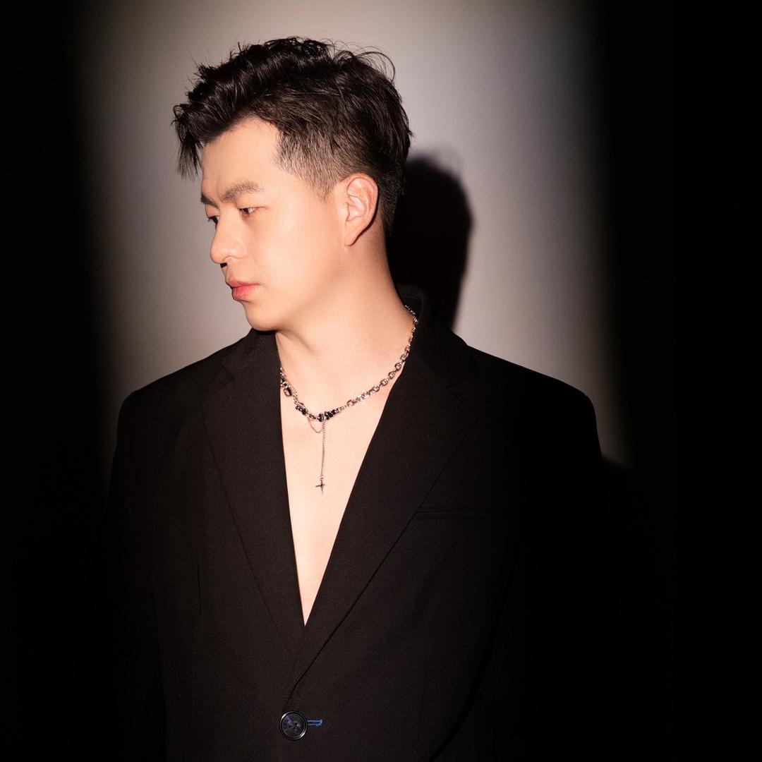 天津JS 减龄烫发小平老师