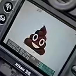 粑粑超人