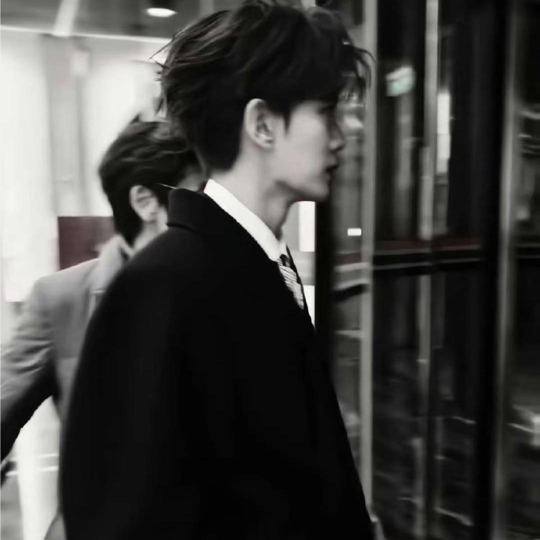 天地人和小花花