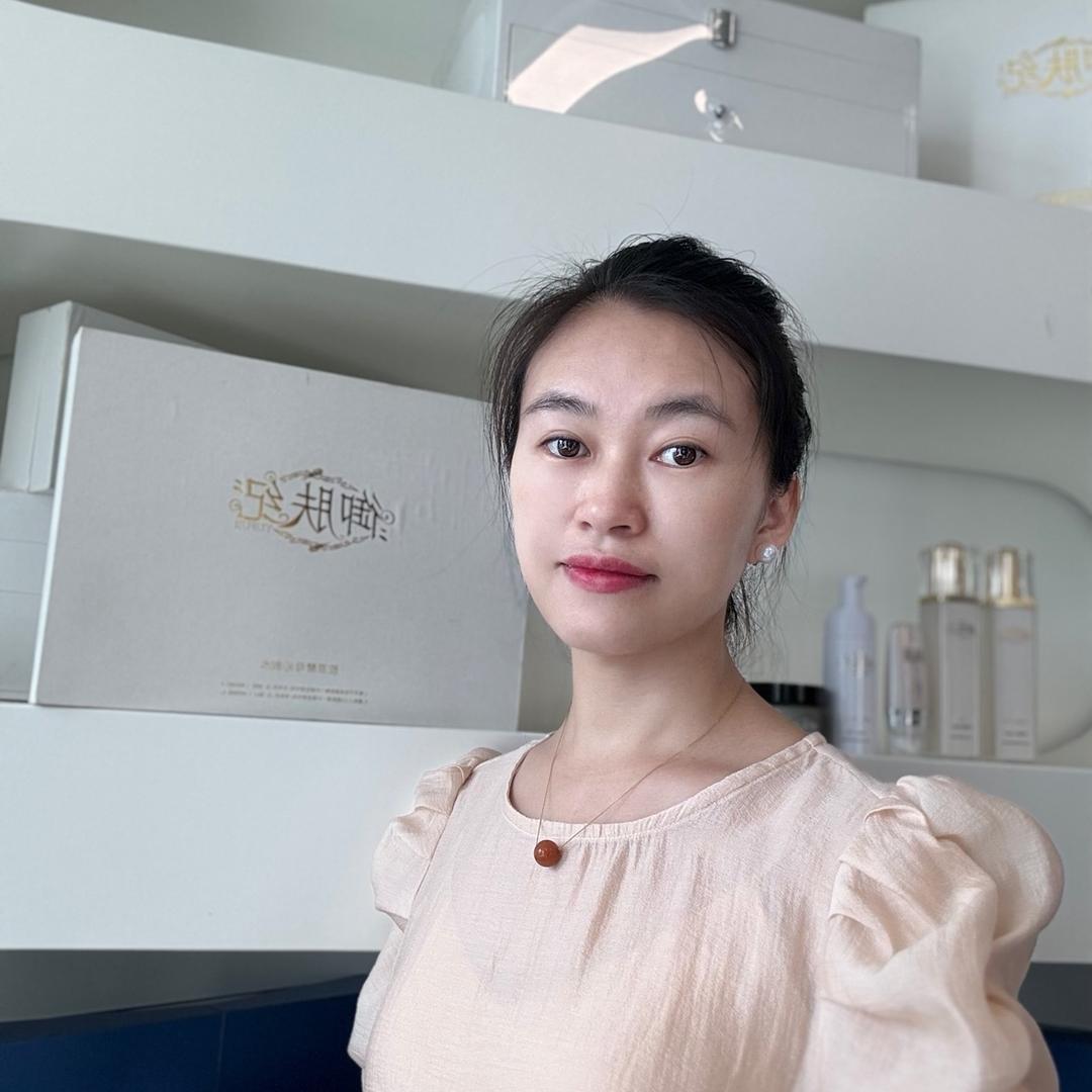 沈阳御肤纪晴晴