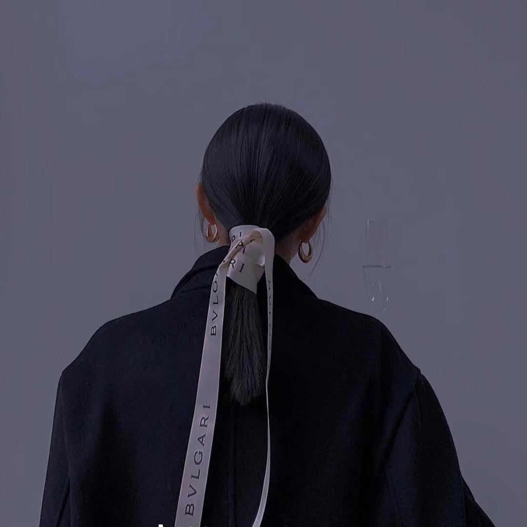 小鱼不吃鱼头像