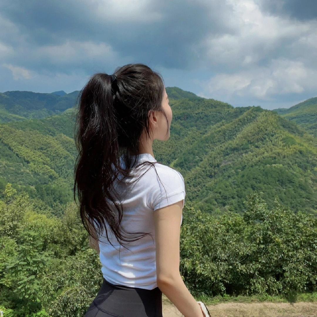 小鹿咩咩🐑