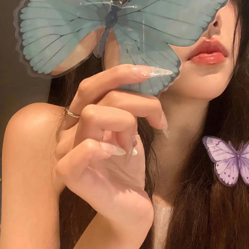 小曼