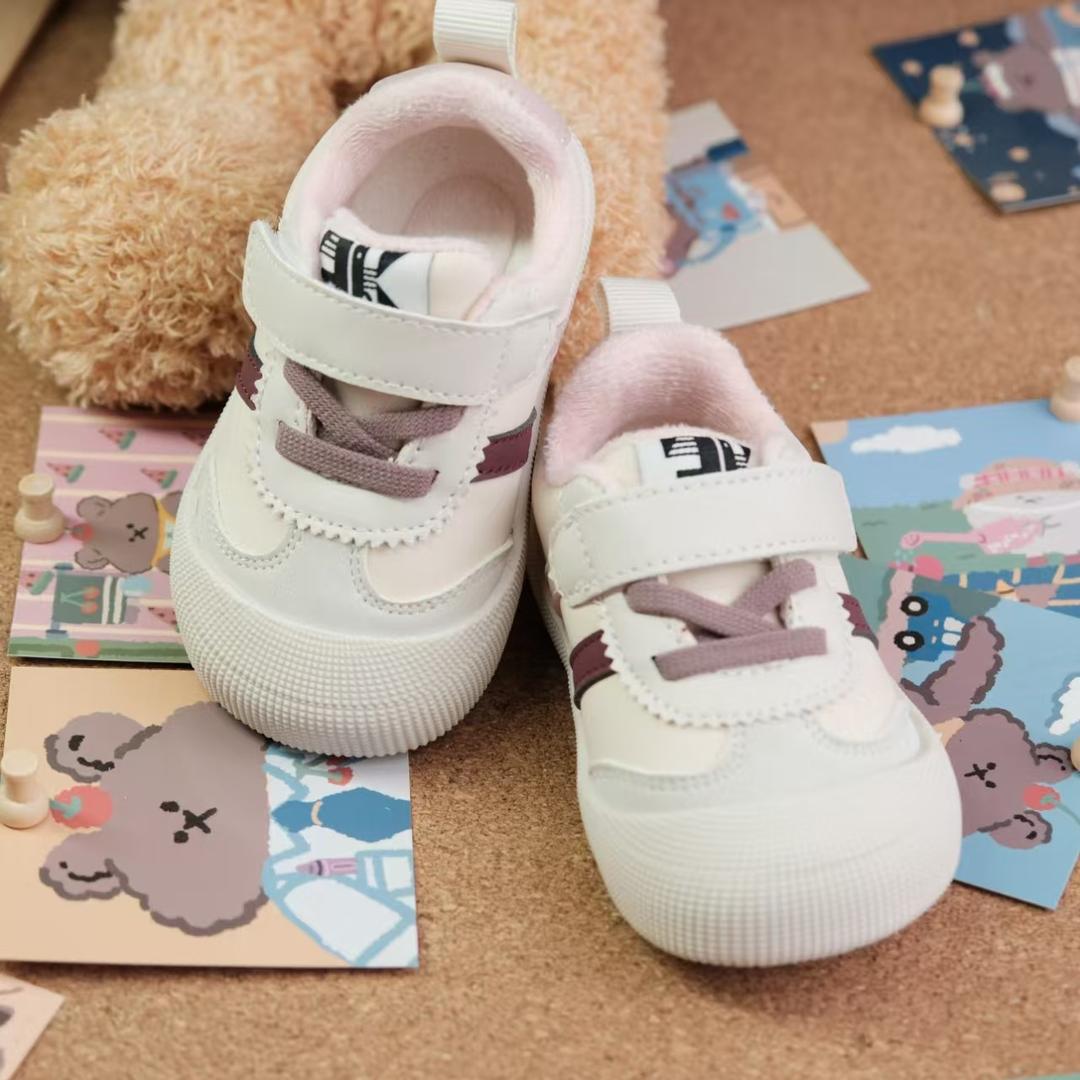 好运童鞋•江博士