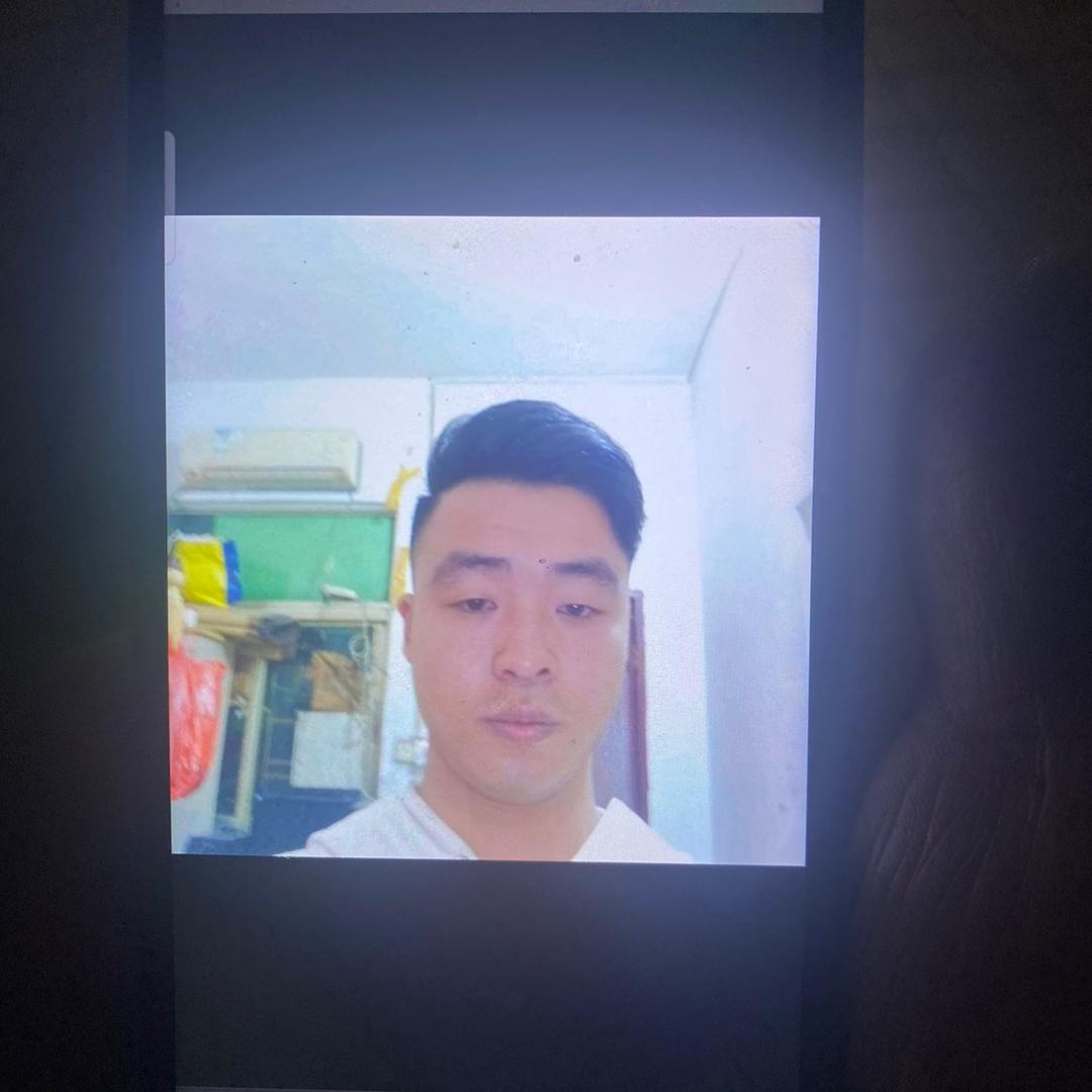 小黑