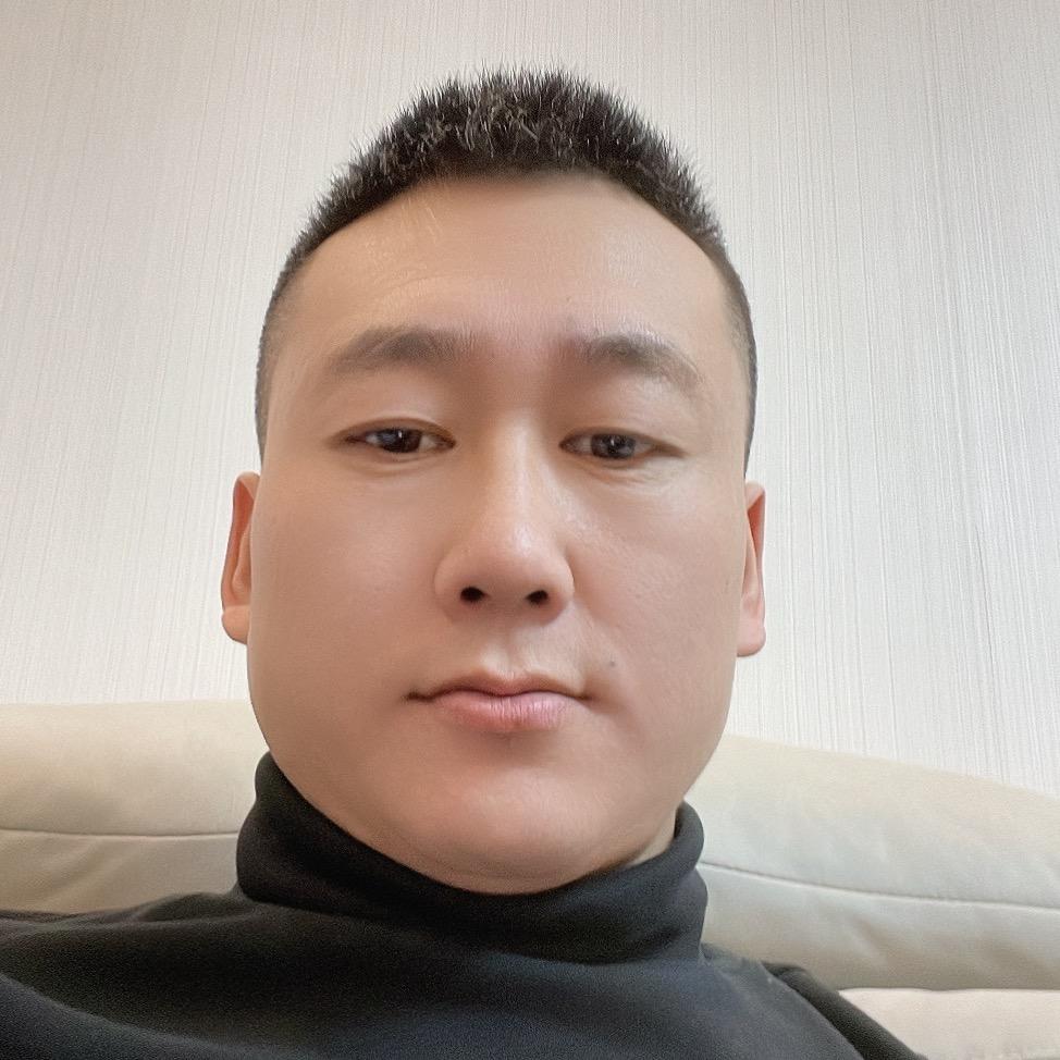 长春装修瓦工周总