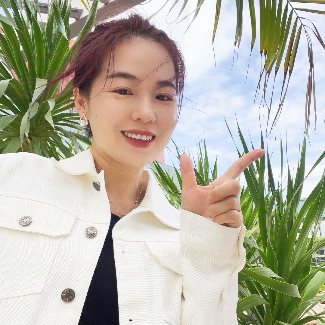 彭玉乔（打金店老板娘）