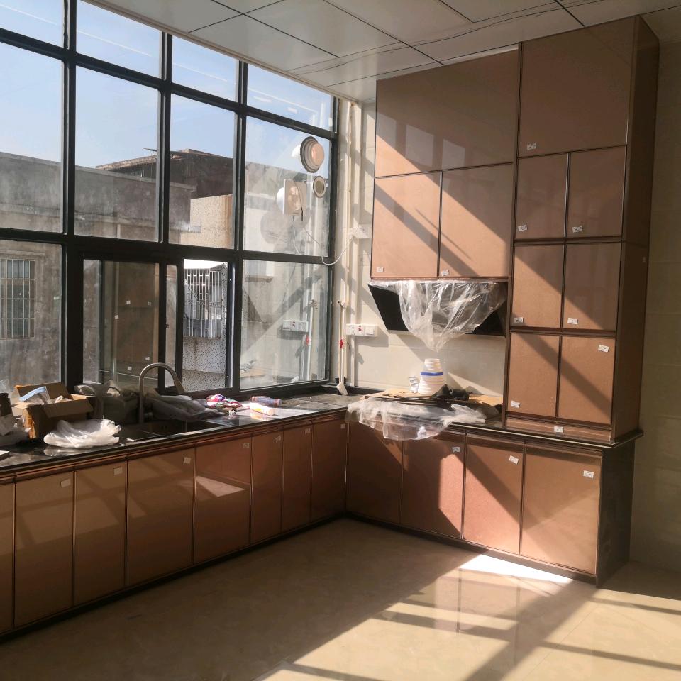 专业做厨房柜门吊柜！