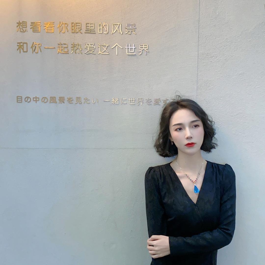 曼曼珠宝