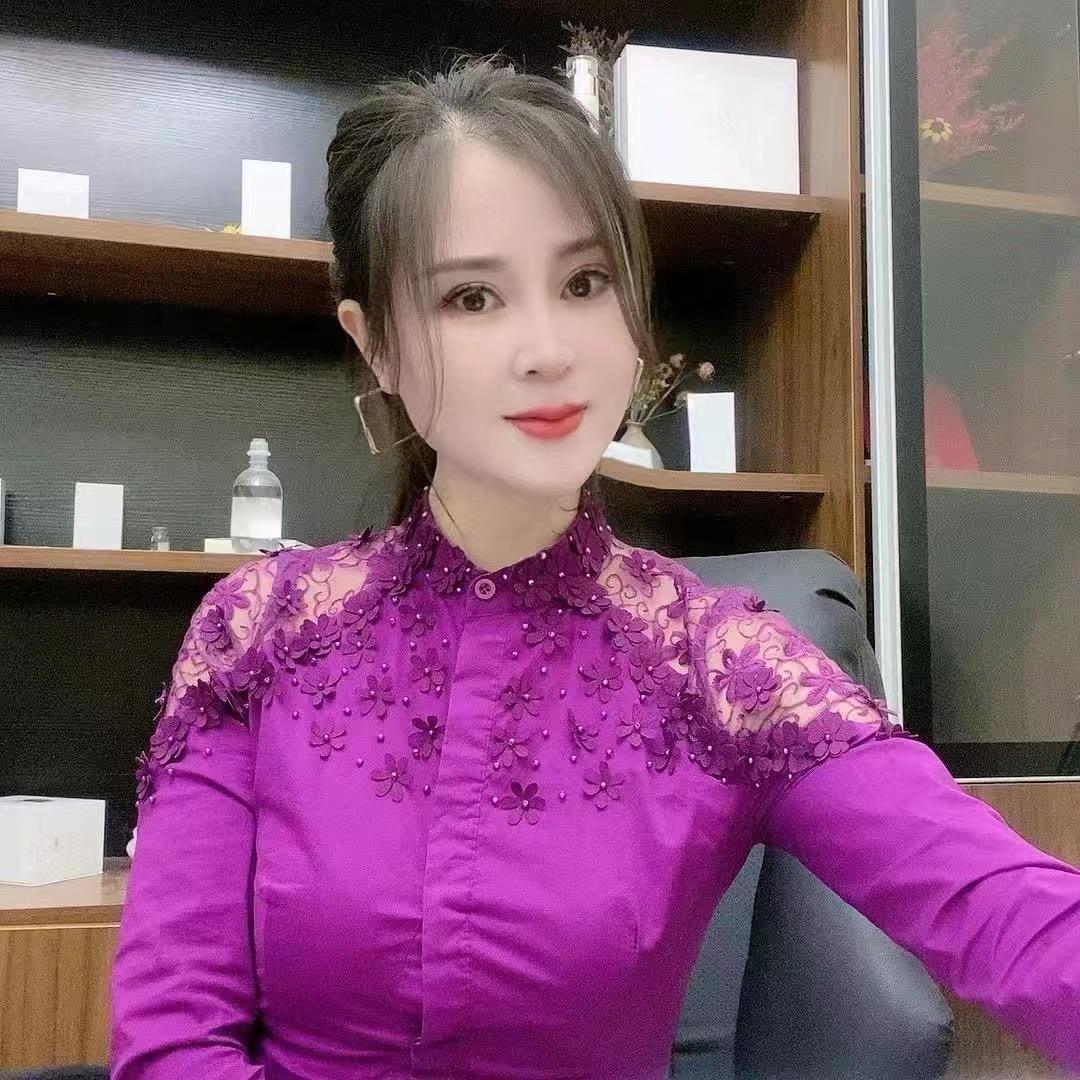 妆氏杨蓉1