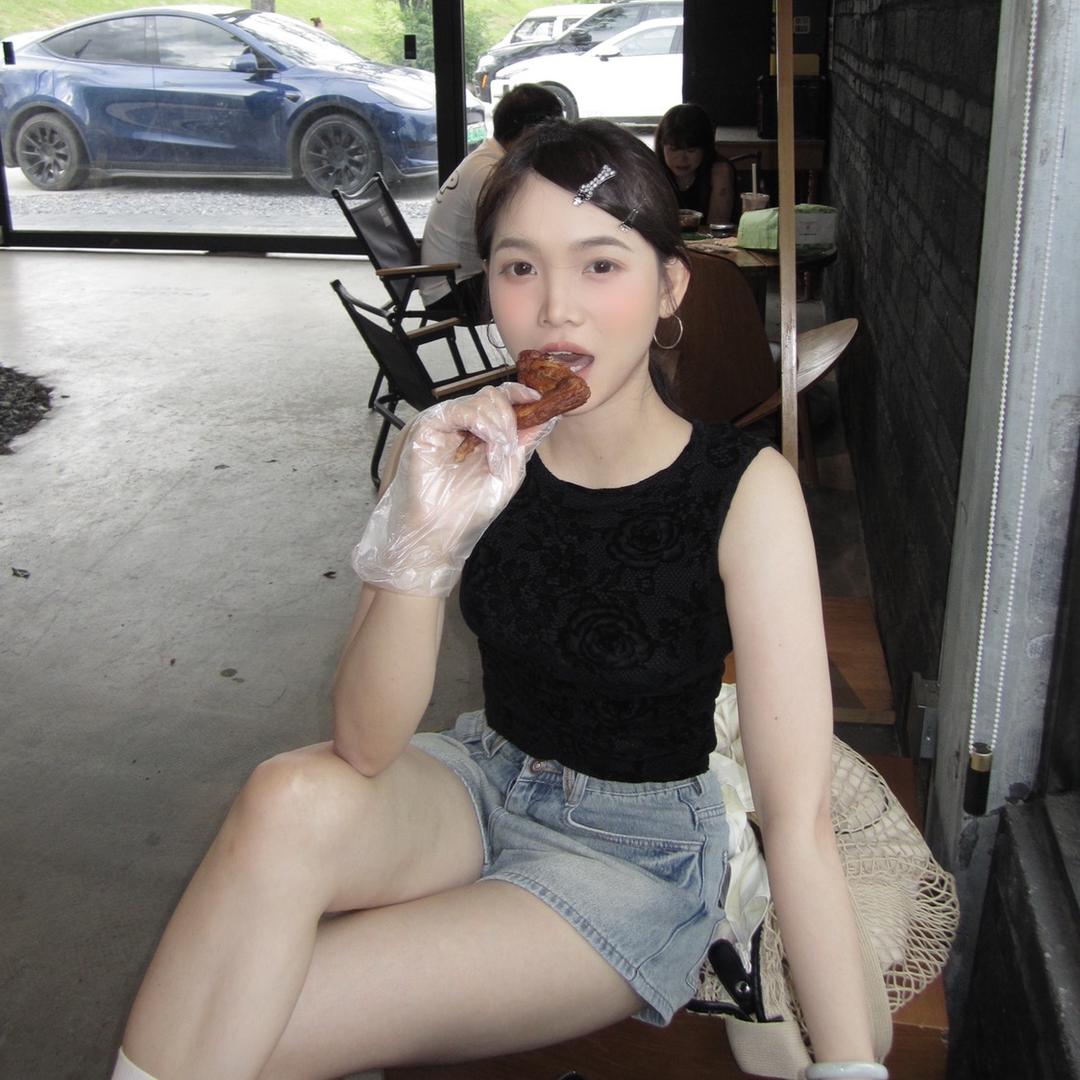kiki服装工厂