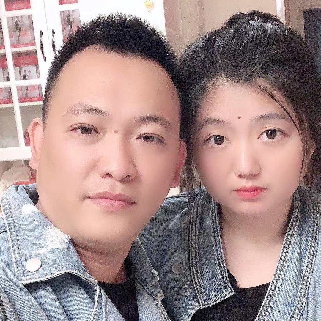 飞哥和璇妹家