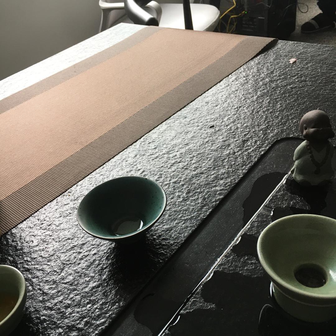 王若飞