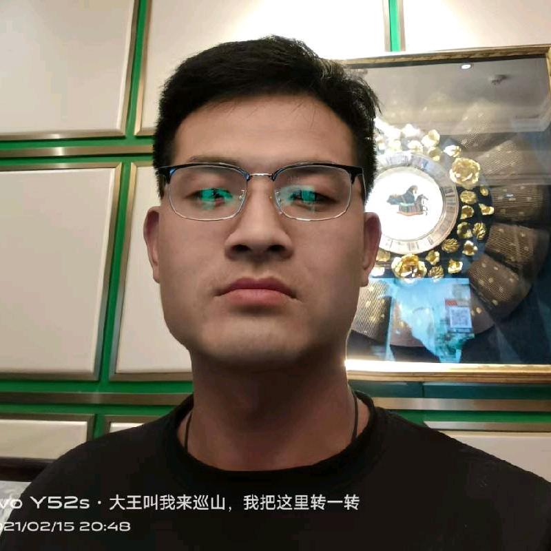 世界那么乱装纯给谁看🏃🏃🏃