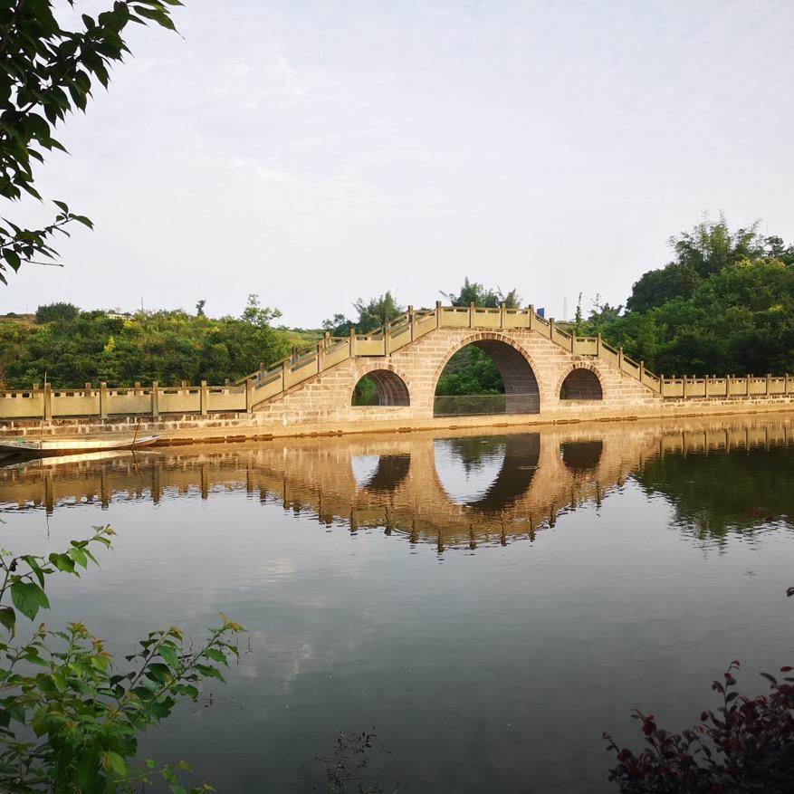 贰泉映月垂钓园