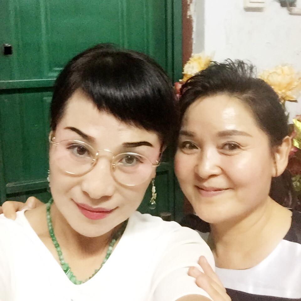 吴小青(梨园春艺术培训中心)