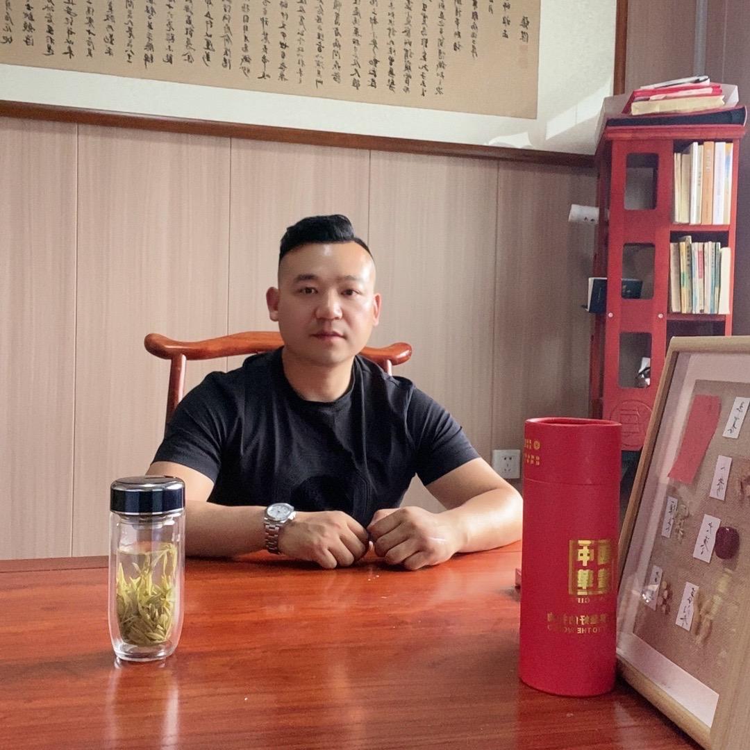 爱在行动