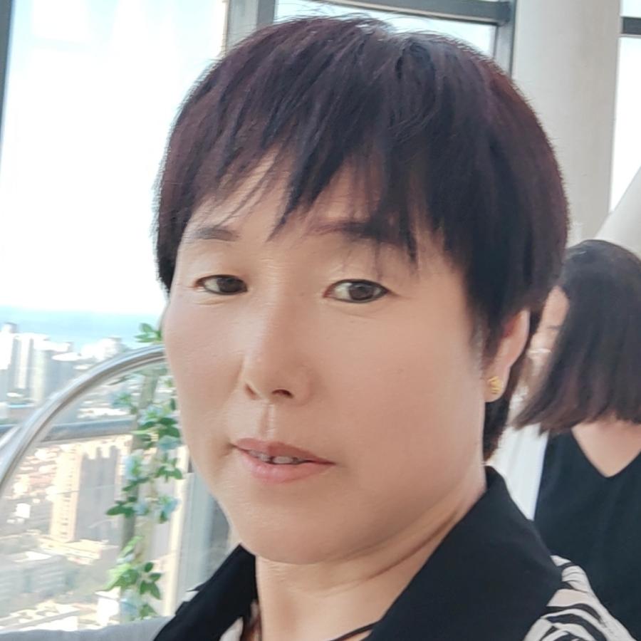 雯雯优选下午1点30分开播