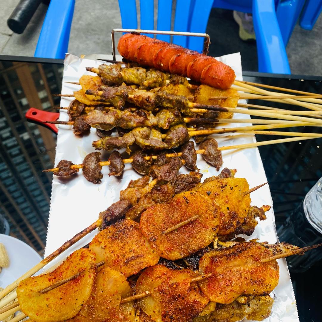 沐二家烧烤炸串