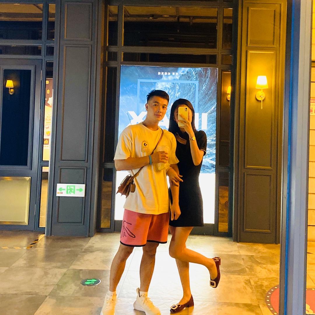 吃堡了撑的