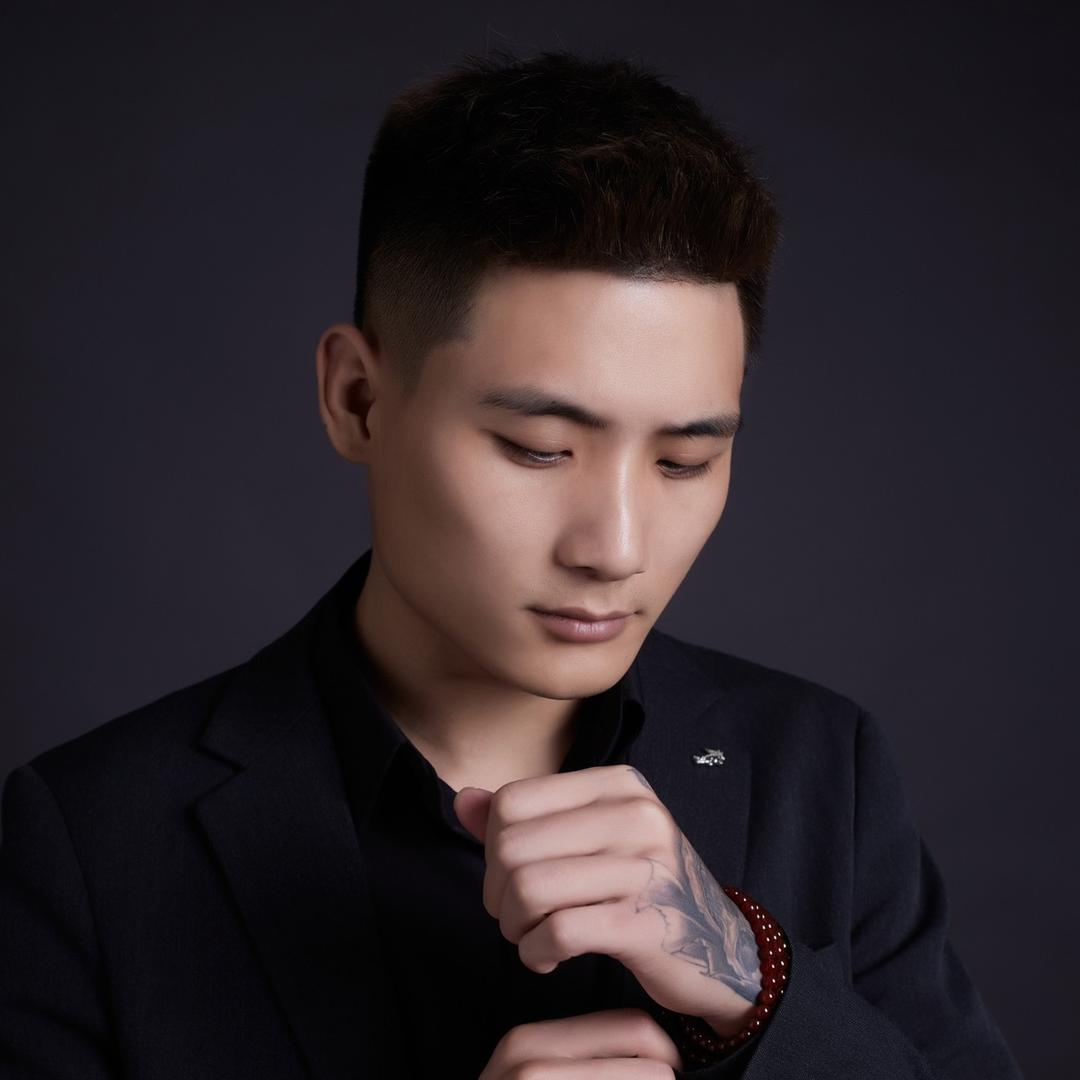 罗曦阳的餐饮路