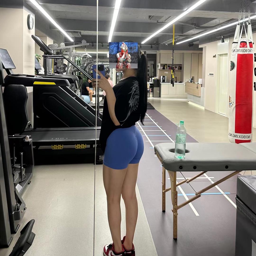 珊珊爱健身