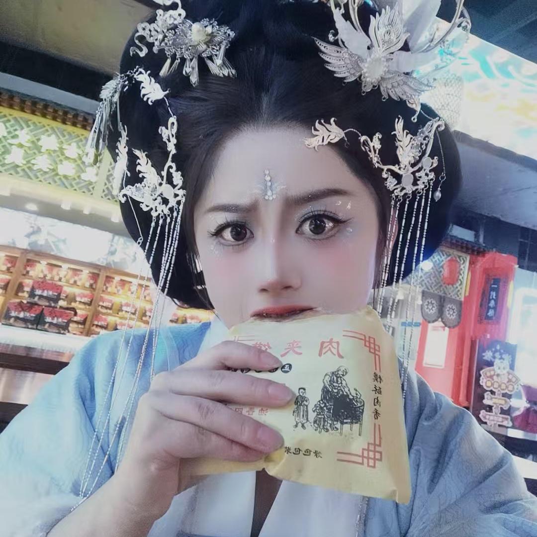 宋饱饱
