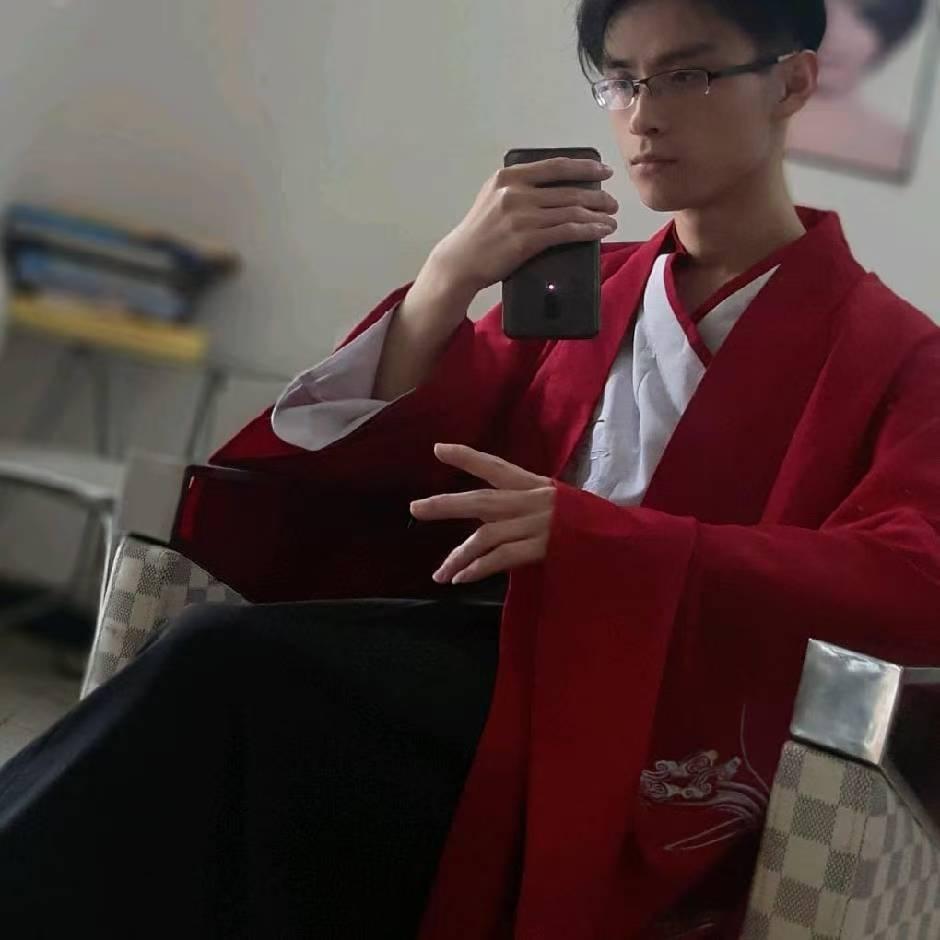 拉萨寻觅减龄设计师-小鱼儿