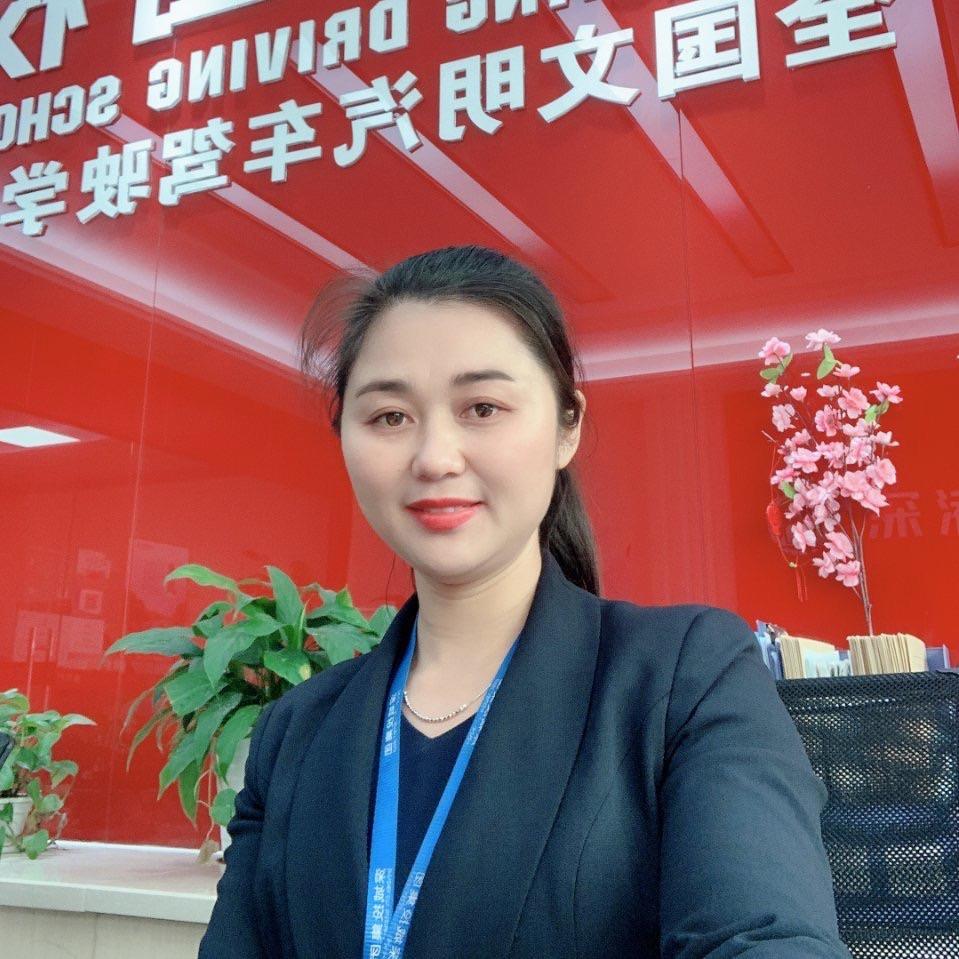 深港驾校龚姐