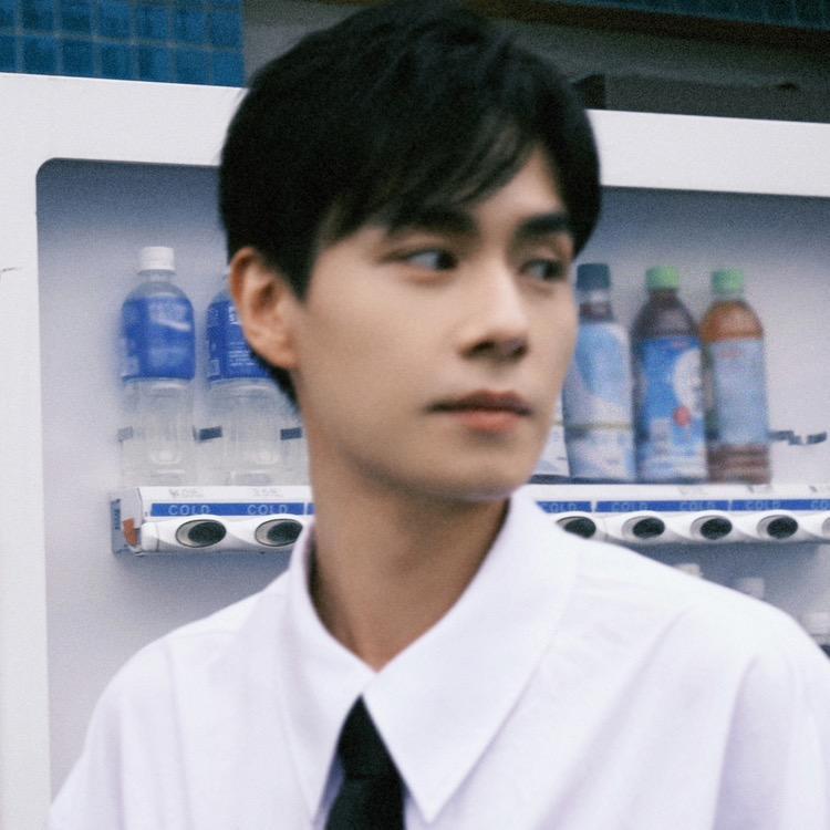 胡一天工作室