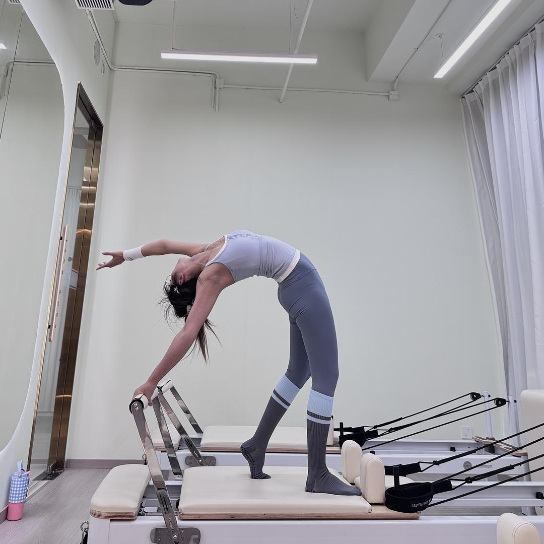 普拉提塑形钧钧